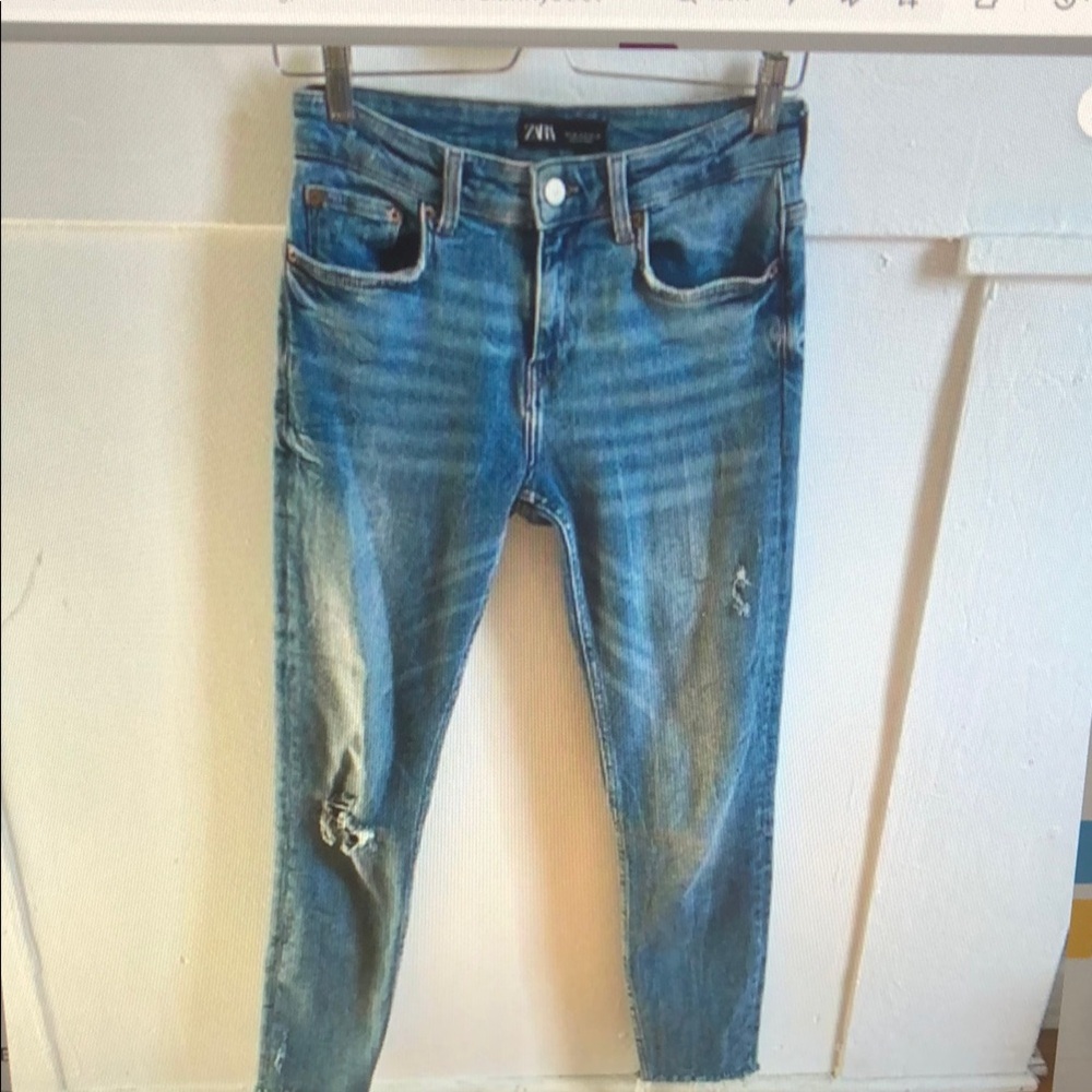 ZARA Women’s Skinny/Stretchy Jeans Size 6